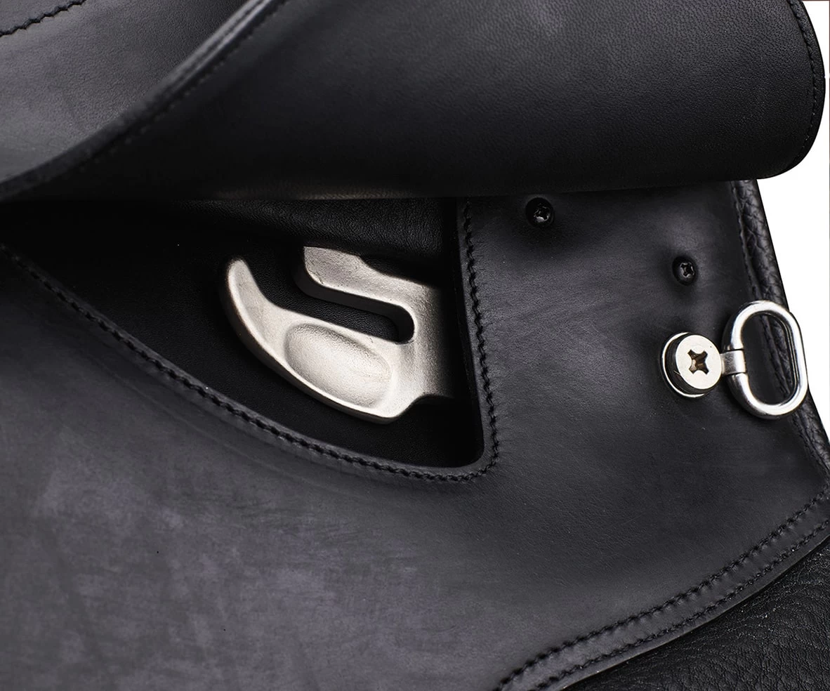 Arena Dressage Saddle - Image 3